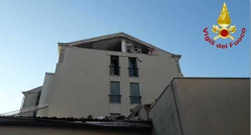 Boato in via Verdi, esplode una caldaia