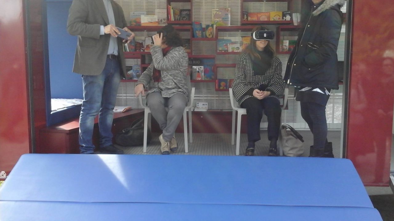 BiblioHub riempie il parco di Villa Lattes