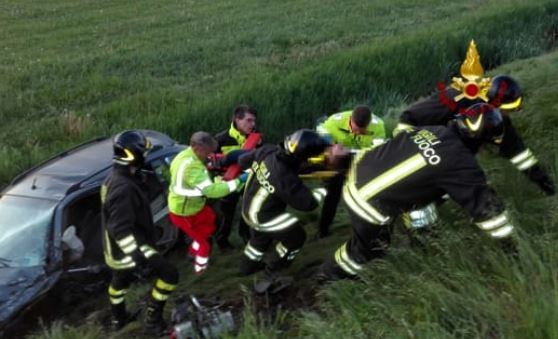Frontale sulla Postumia, due donne in ospedale