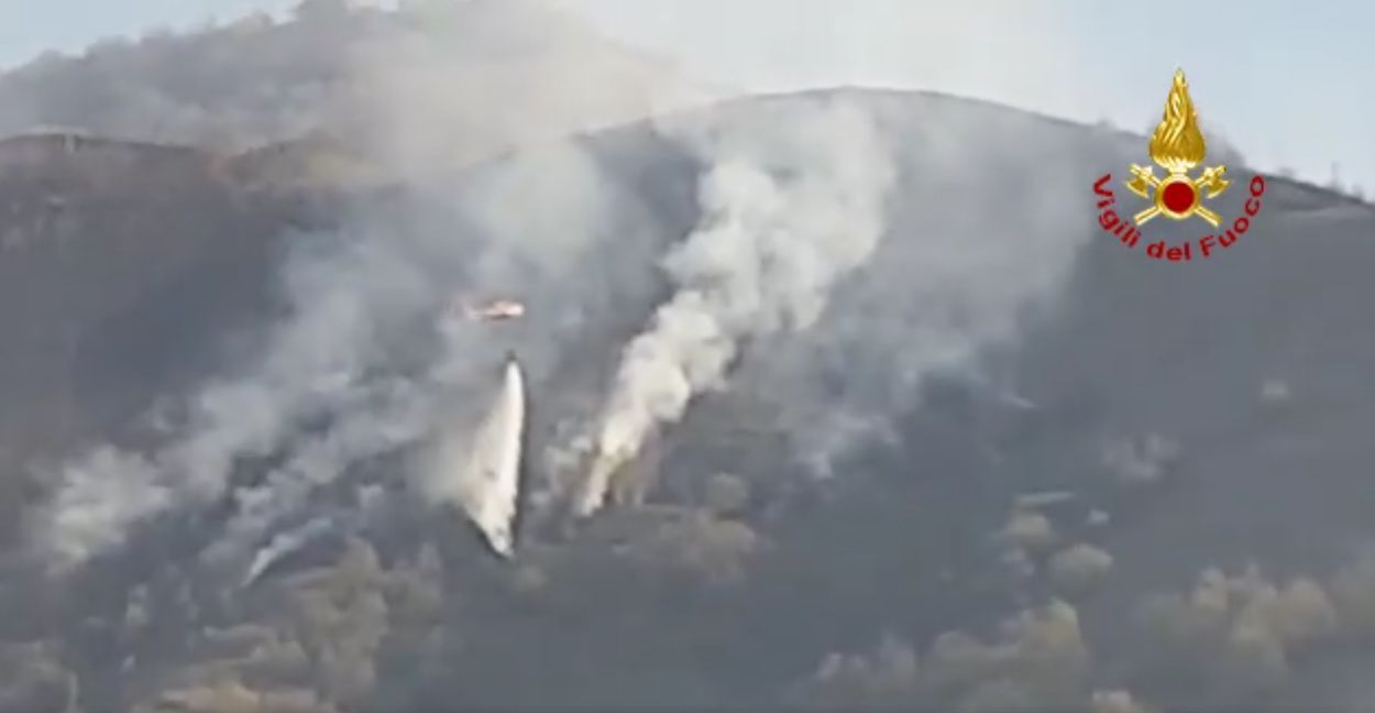 Monte Summano, domate le fiamme