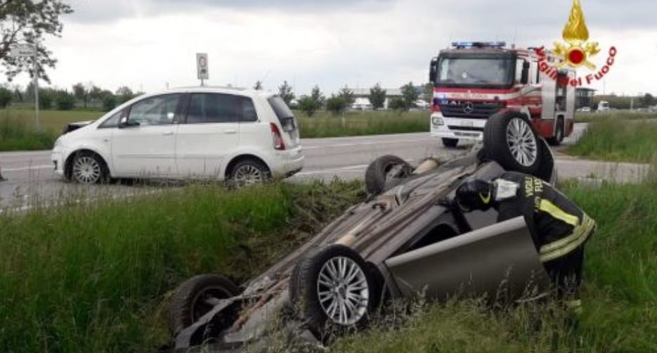 Scontro tra due auto a Castelfranco