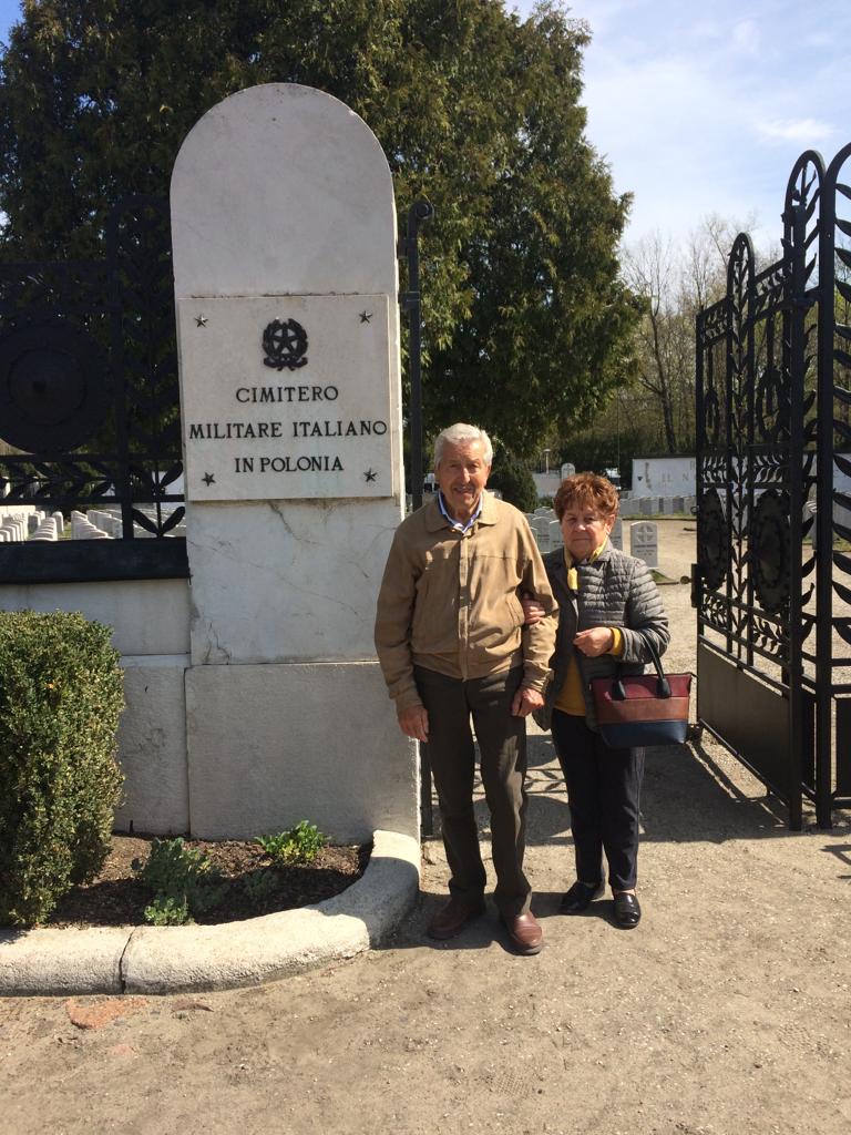 Dopo 75 anni una tomba per piangere