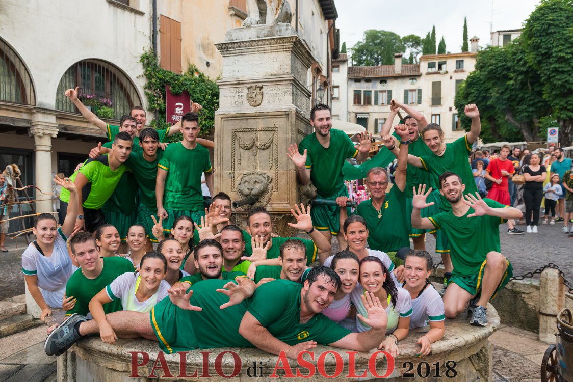 Sono già “tutti pazzi” per lo storico Palio