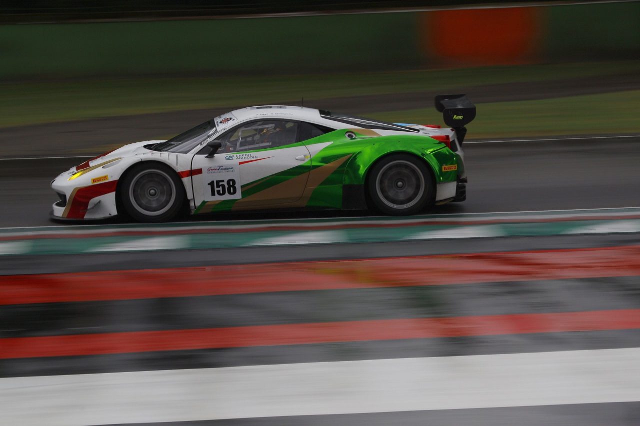 Giorgio Sernagiotto vince gara 1 a Imola