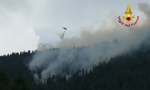 Grande incendio a Cortina, scoppiano ordigni bellici