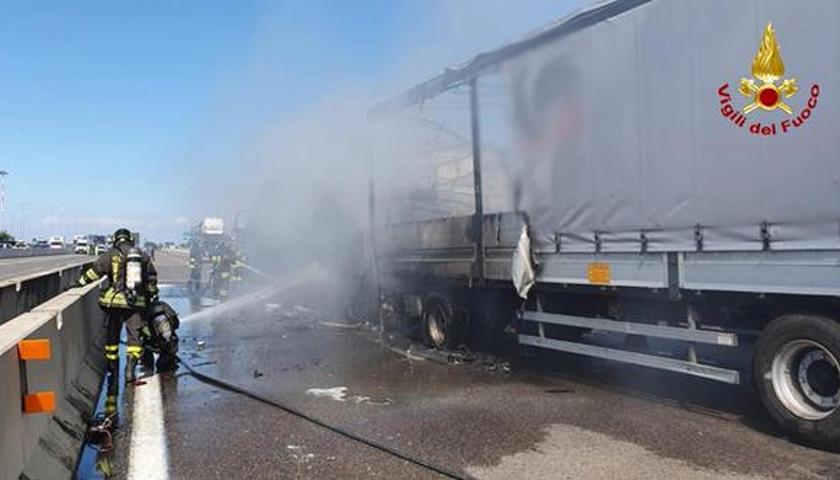 Nell’incidente tra due tir a Bologna muore camionista di Oderzo