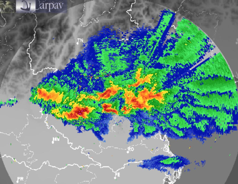 Allerta “gialla” meteo, attesi temporali intensi