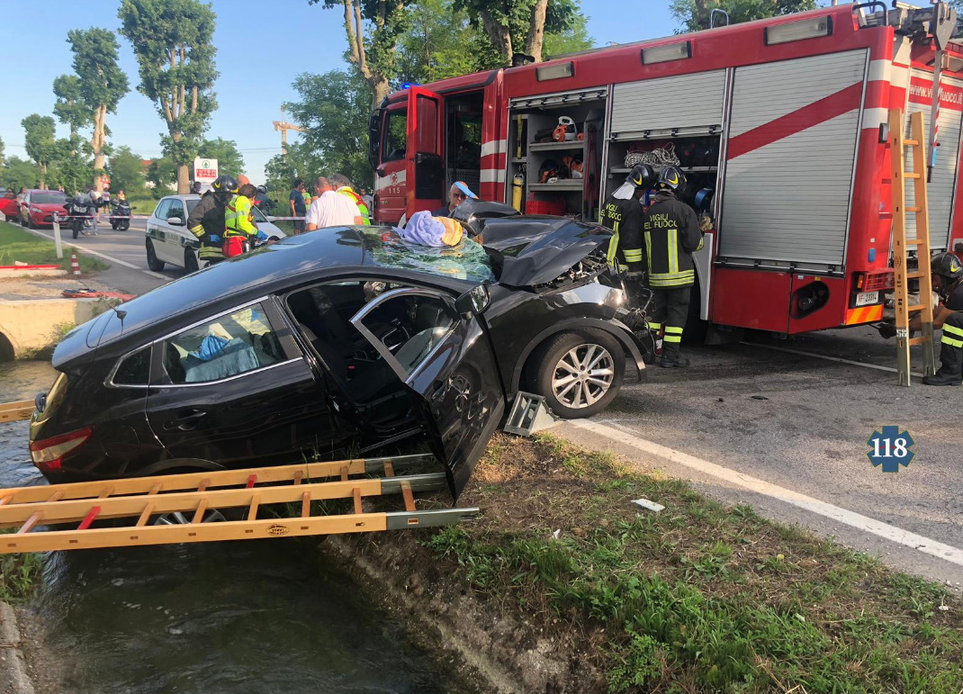 Ancora un incidente a Signoressa, ferite madre e figlia di 10 anni