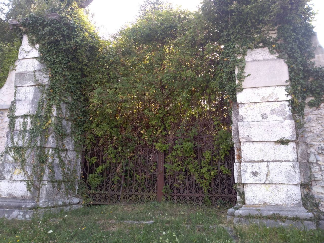 Ex Casa del Sole, una colonia storica in stato di abbandono