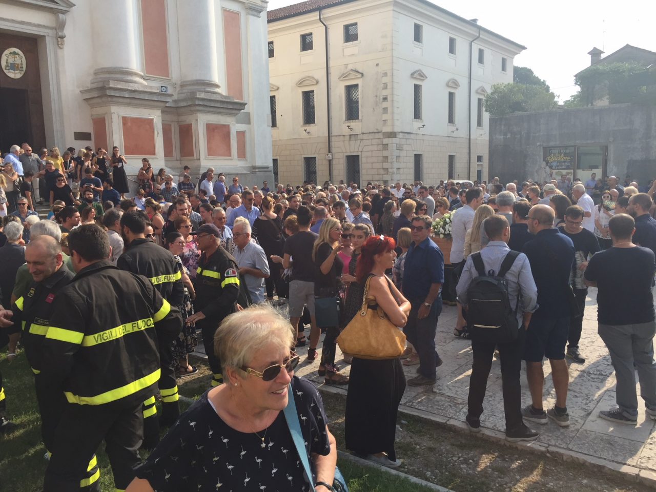 Castelfranco Duomo stracolmo per l’addio a Marta Piva