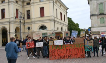 Domani è "Fridays for future" nel segno di Greta