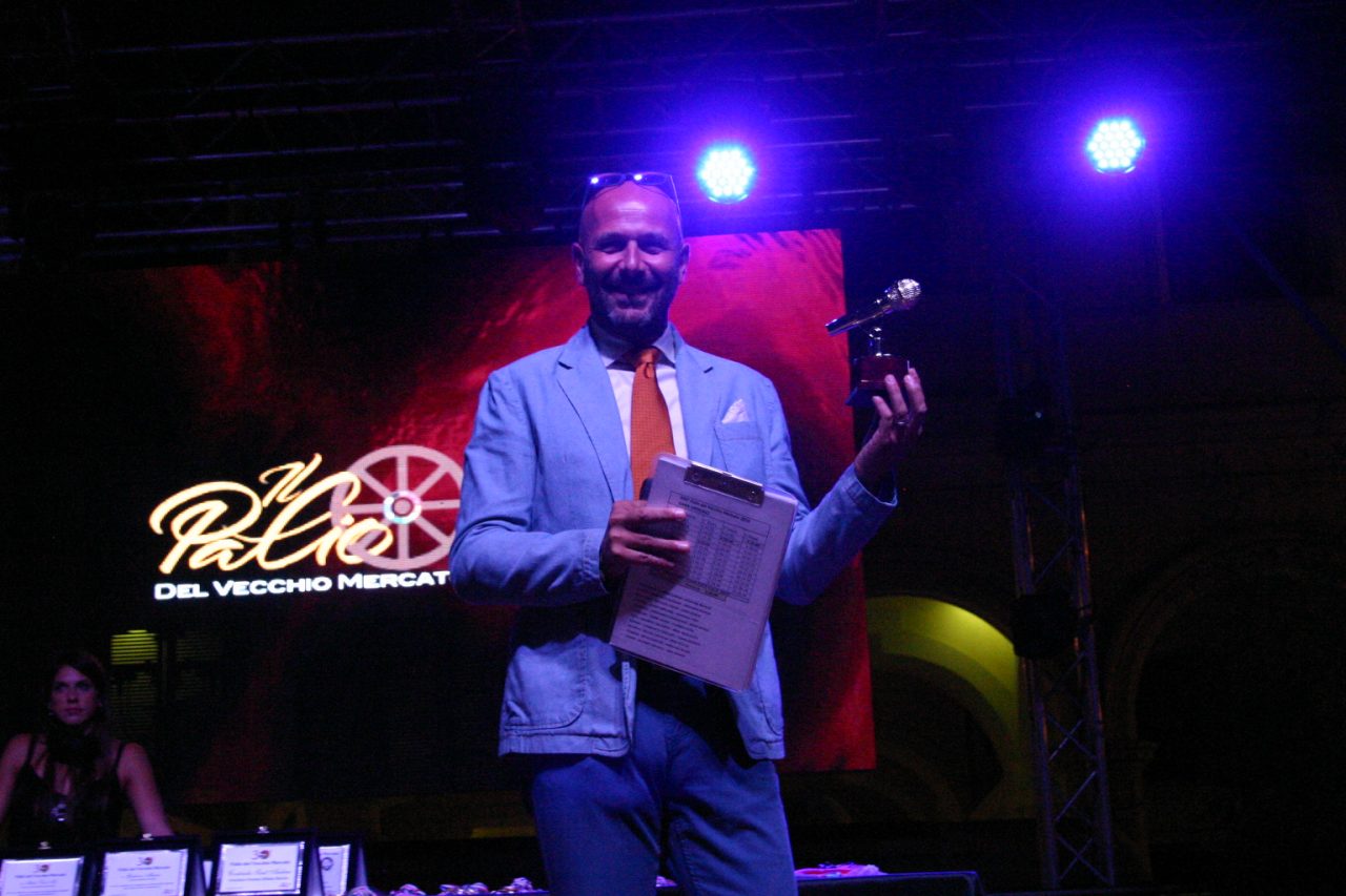 Mauro Marchetti, “microfono d’oro” del Palio