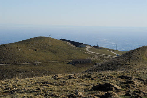 Perdono l’orientamento sul Monte Cesen, ritrovati due coniugi