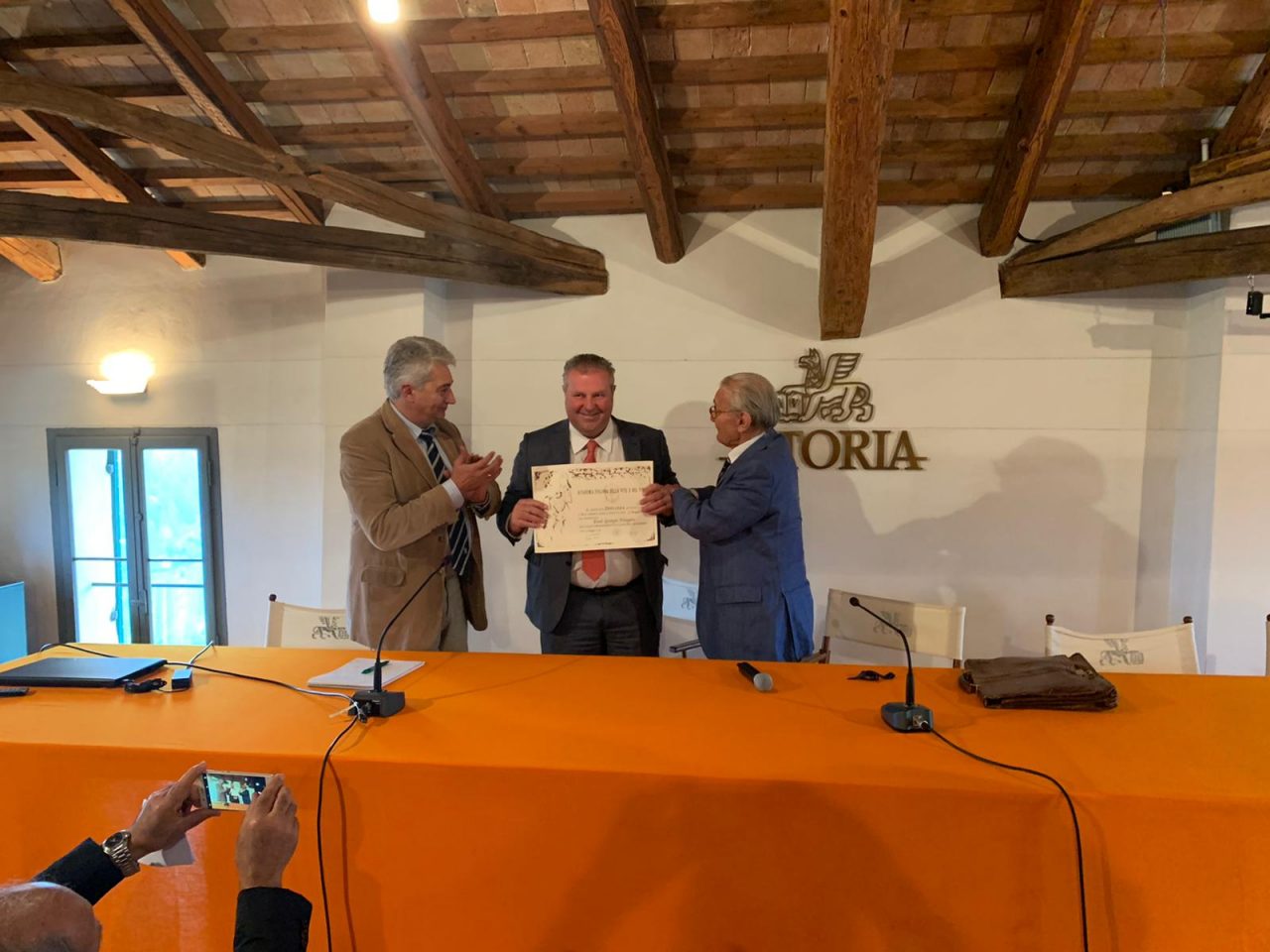 Giorgio Polegato è accademico italiano della Vite e del Vino