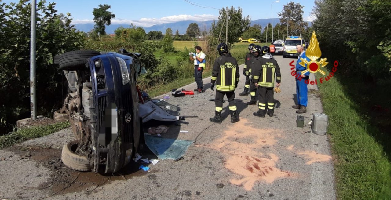 Grave incidente: mamma e bimba di un anno e mezzo ferite