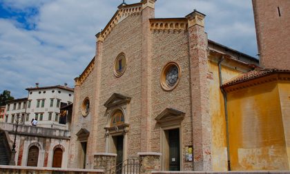 Il vescovo Michele Tomasi ad Asolo