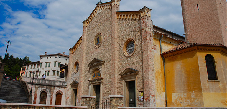 Il vescovo Michele Tomasi ad Asolo Prima Treviso