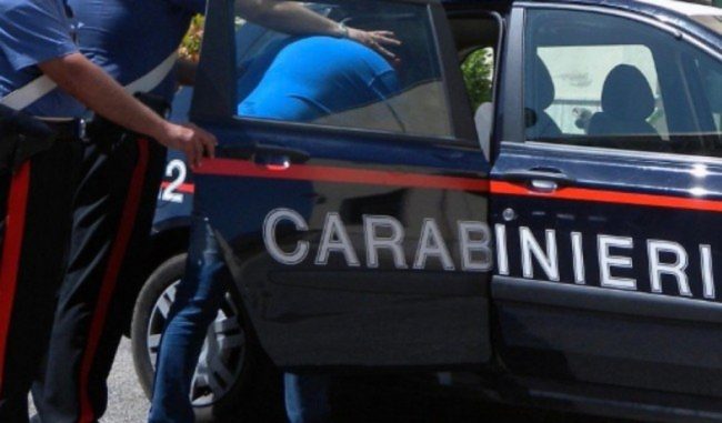 Traffico illecito di rifiuti tessili nel centro-nord Italia: fondamentali i Carabinieri mantovani