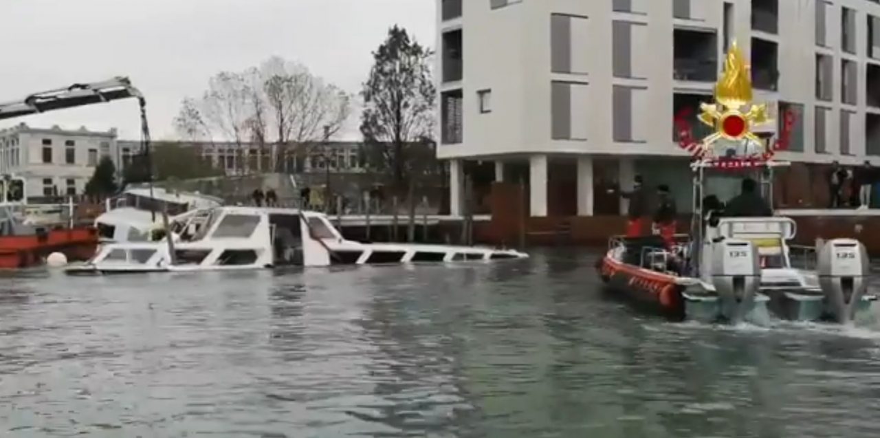 Acqua alta, 700 interventi conclusi dai vigili del fuoco
