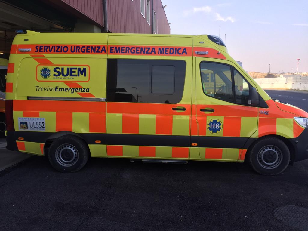 Ulss 2, in arrivo diciassette nuove ambulanze e due auto mediche