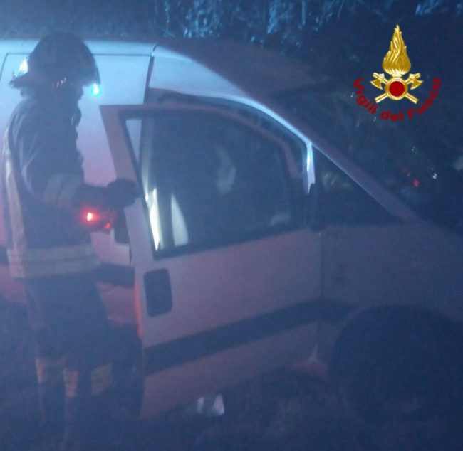 Scontro auto furgone ieri sera sulla Postumia: due feriti
