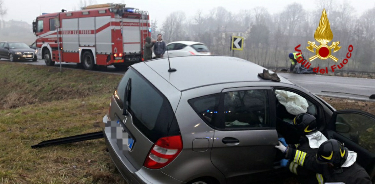 Scontro tra auto a Conegliano: in 4 finiscono all’ospedale