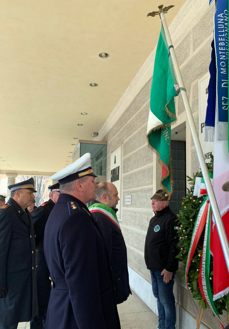 Giorno del Ricordo a Montebelluna, deposta la corona commemorativa al Municipio