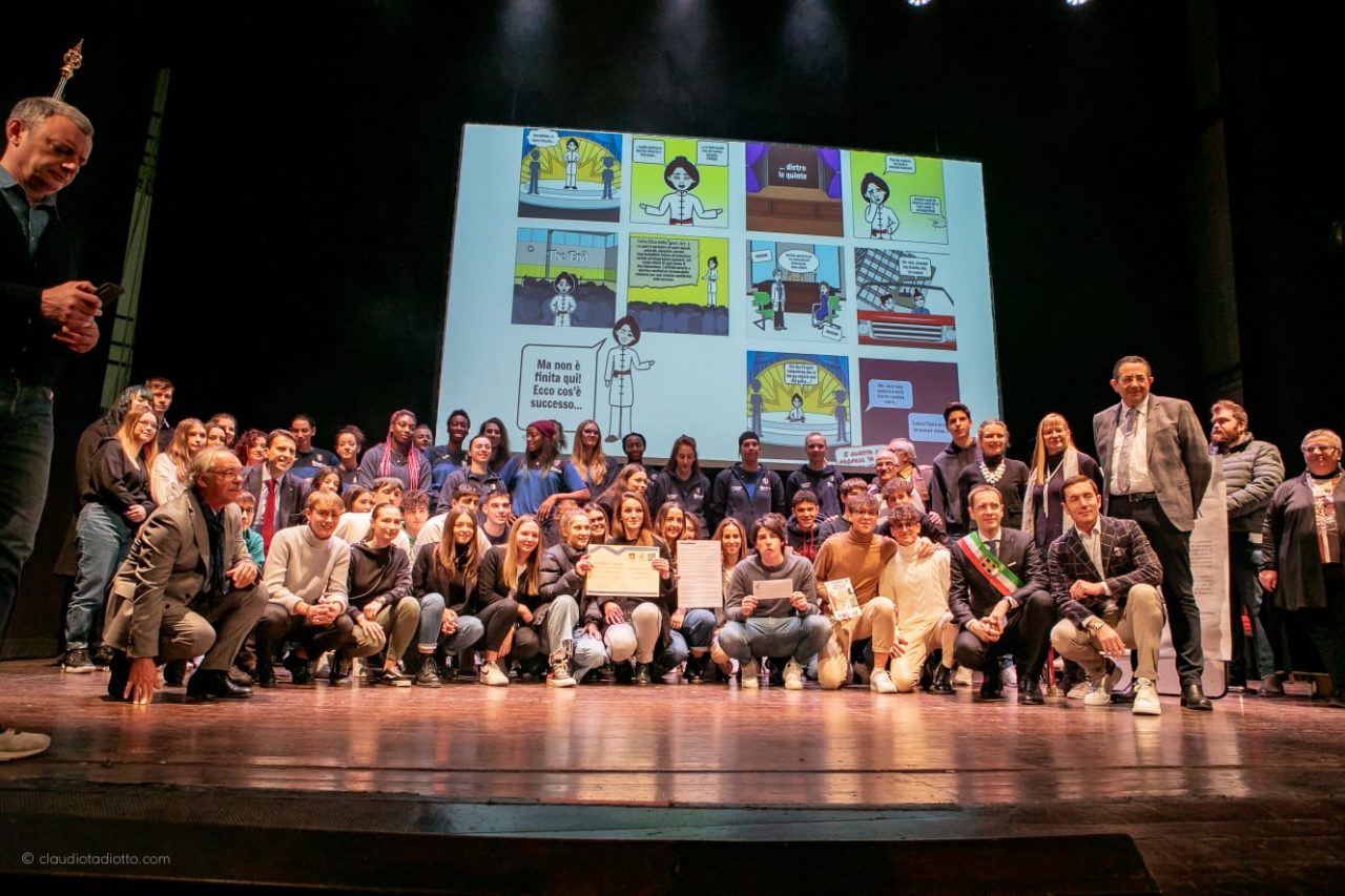 Concorso “Disegna a fumetti la carta etica dello sport”: le pantere dell’Imoco volley premiano gli studenti veneti