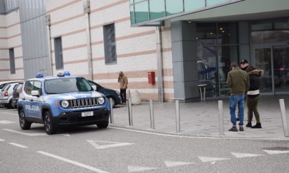 Passeggero molesto sul bus a Treviso, 15enne denunciato: aveva con sé un coltello