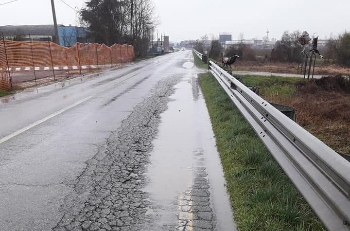 Lavori pista ciclopedonale Resana, il Comitato via Roma: “Modalità assurde”