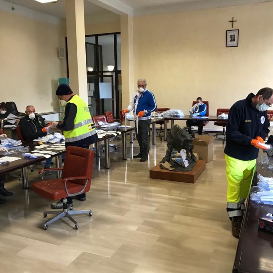 Mascherine Castelfranco e Vedelago, da domani distribuzione porta a porta: ecco come