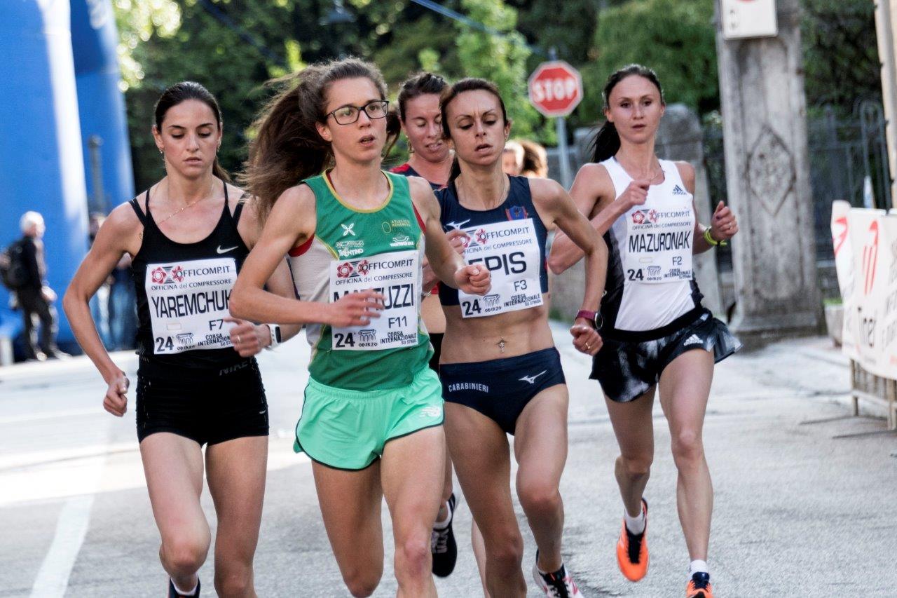 Ode19b_Passaggio gara assoluta femminile