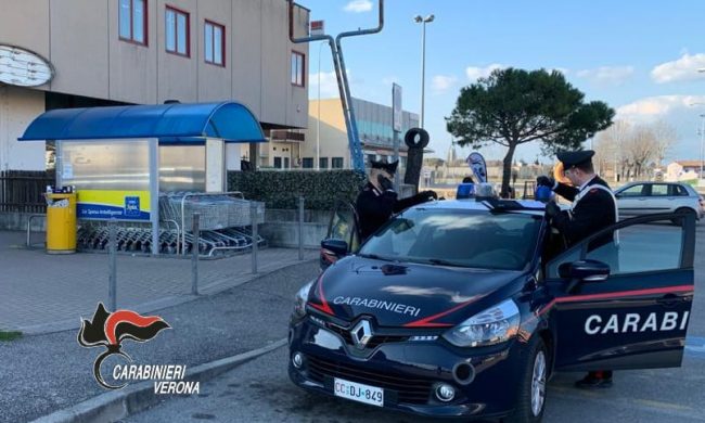 “Ho il Coronavirus”: 54enne semina il panico all’Eurospin – VIDEO