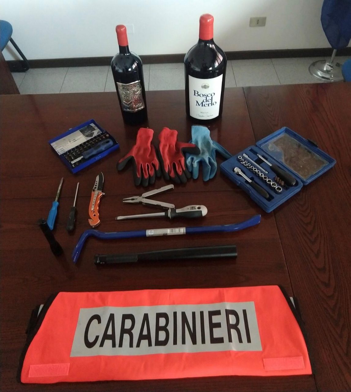 Inseguimento da film fino a Volpago: presa banda moldava dei furti in abitazione