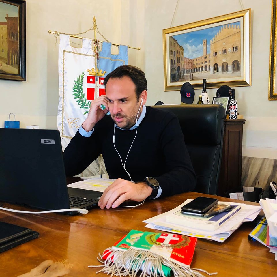 Documento sindaci al Governo, Conte: “Più fondi per i nostri territori”