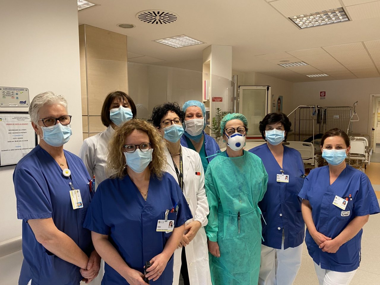 Ospedale Conegliano, un “esercito rosa” per reggere l’onda d’urto del Covid