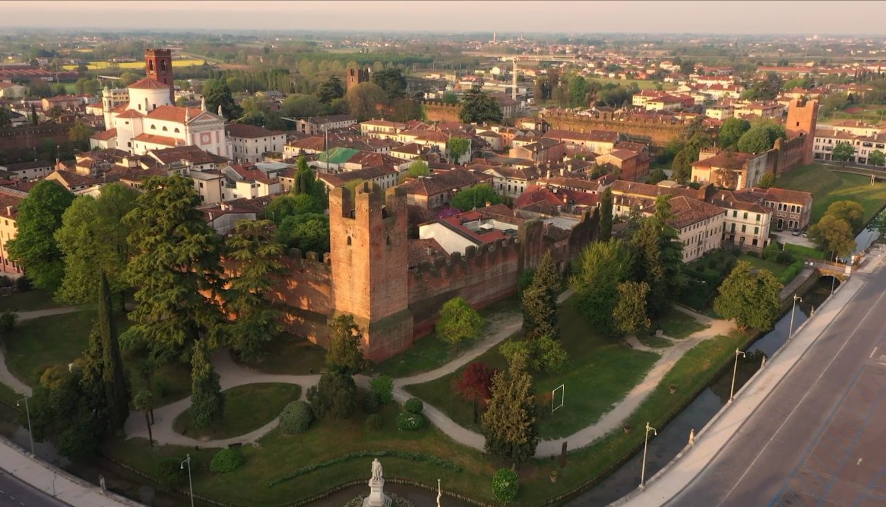 E’ #Resisticasteo, la ripresa mozzafiato dedicata alla città di Castelfranco VIDEO