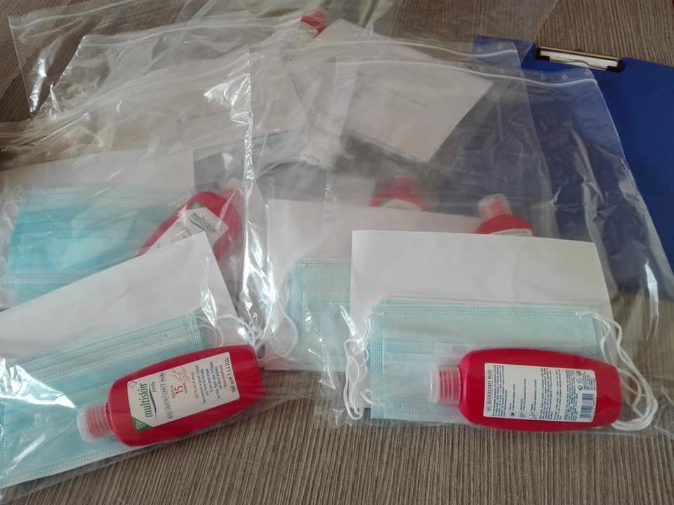 Crocetta del Montello, bimbo dona mascherine e gel ai suoi compagni di classe