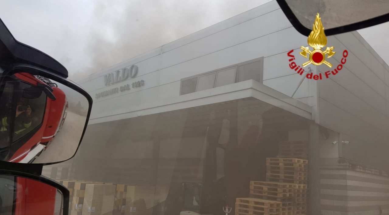 Principio d’incendio alla Valdo spumanti di Valdobbiadene: risolvono i Vigili del fuoco