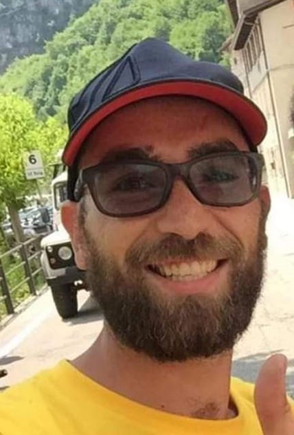 San Zenone sotto shock per la scomparsa di Fabrizio. La mamma: “Ciao amore”