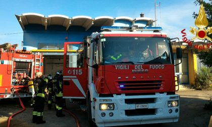 Incendio Paese, fiamme all'ex Lunazzi: domate dai Vigili del fuoco