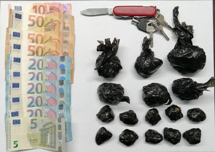 Parco Manin Montebelluna, appena riaperto subito un arresto per spaccio: 32enne già libero – FOTO