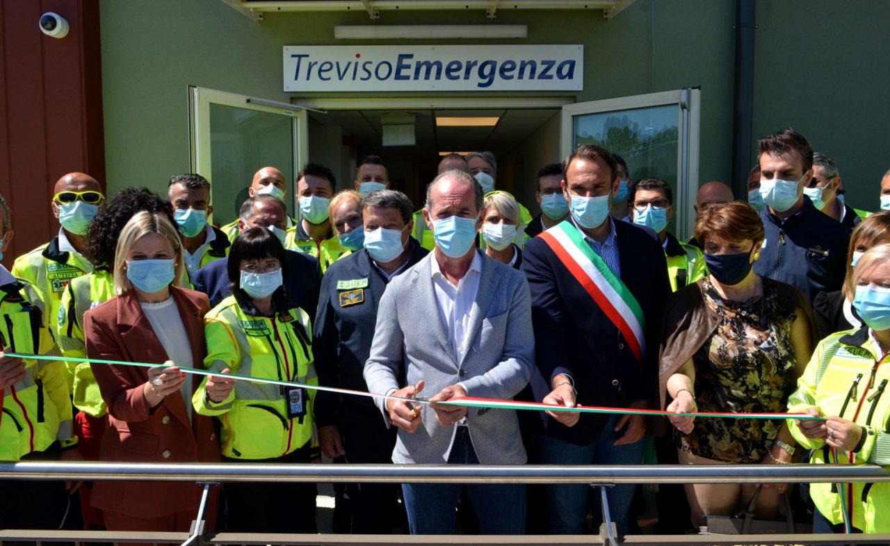 Suem 118 Treviso, inaugurata la nuova sede: taglio del nastro con Zaia – VIDEO e GALLERY