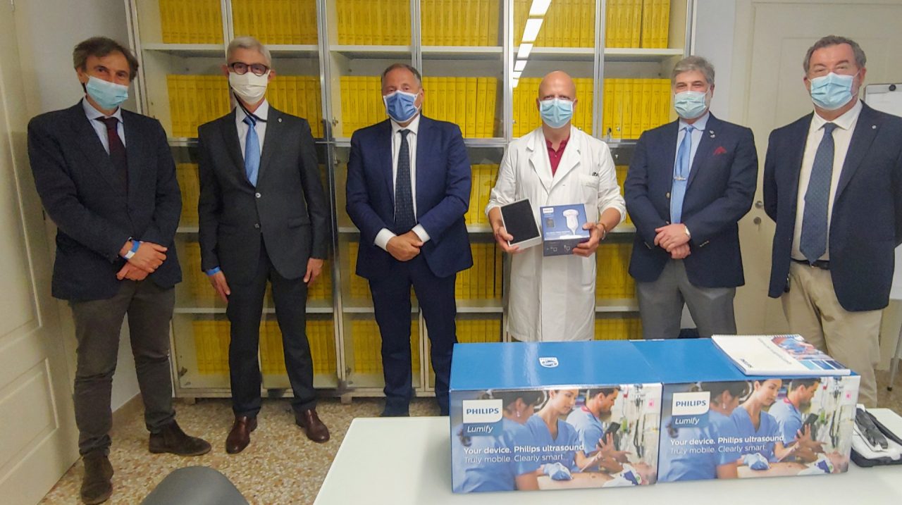 Rotary club Treviso, donato al Ca’ Foncello un ecografo portatile
