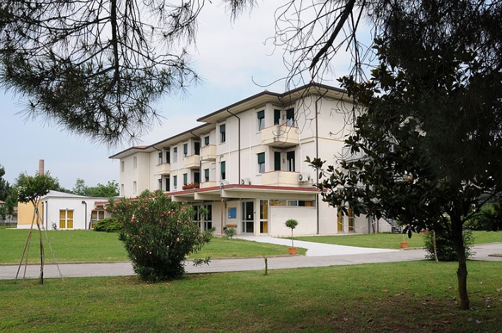 Rossano Veneto, nuovo positivo nella struttura per anziani: visite vietate