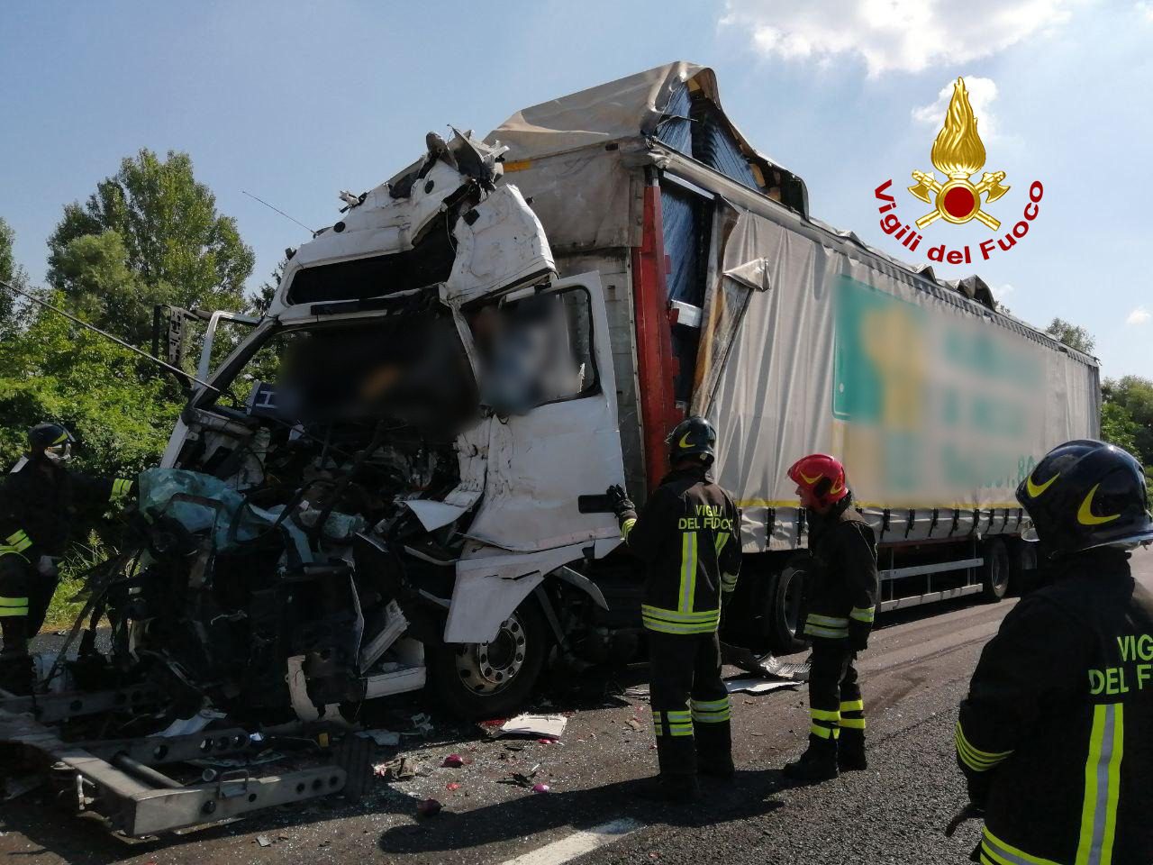 Autostrada A4, doppio incidente: un morto e tre feriti tra cui un bimbo di 9 anni - FOTO