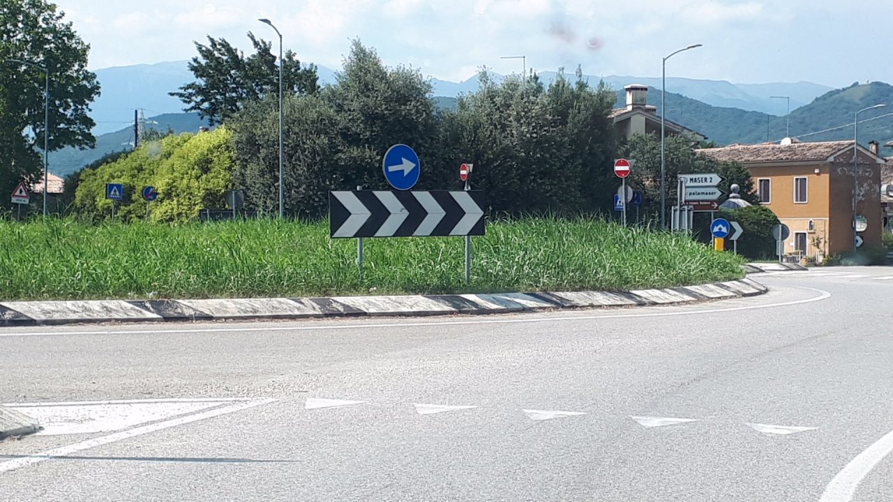 Un nuovo bando per la valorizzazione della rotatoria in località da Jodo