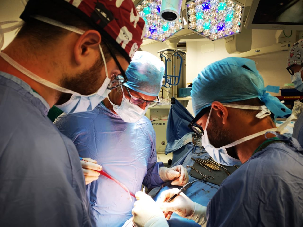 Asportare un raro tumore nasale senza lasciare cicatrici? Al Ca’ Foncello si può: operato un 25enne
