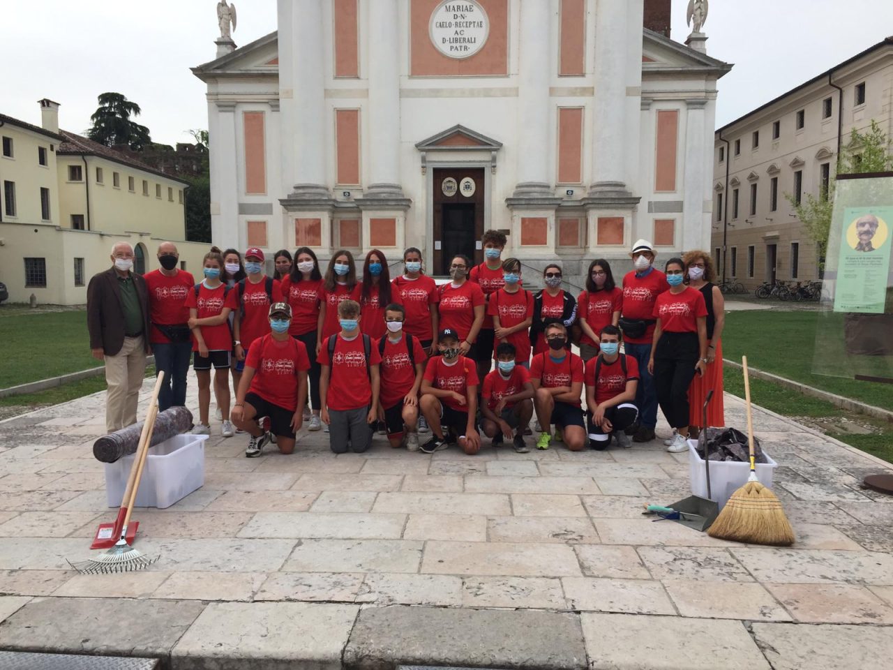 “Ci sto? Affare fatica!”: in 25 stamattina a Castelfranco per ripulire il centro