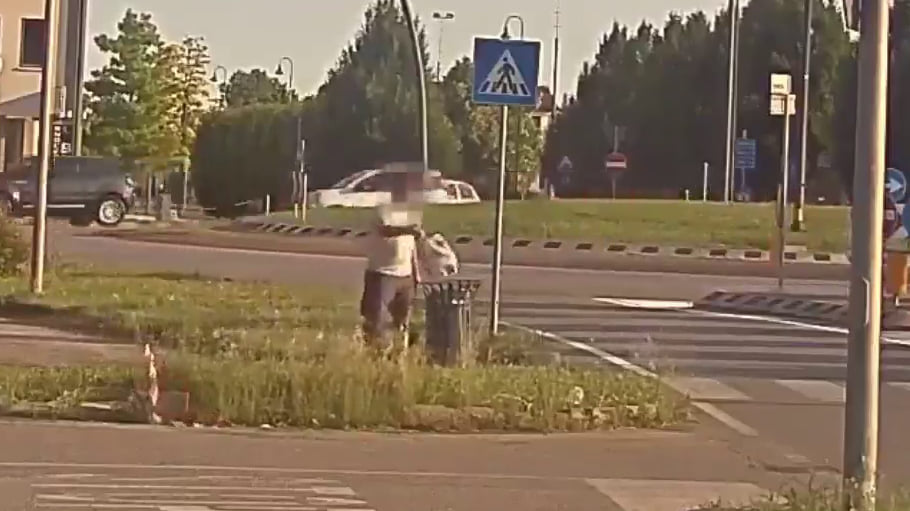 “Furbetti” dei rifiuti, vita dura a Volpago del Montello con le nuove foto trappole – VIDEO
